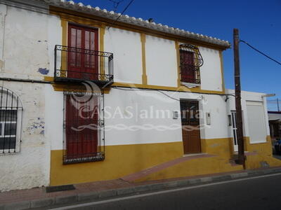 Semi-Detached in Urcal, Huercal-Overa, Almería