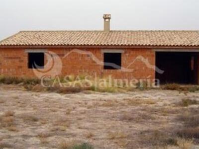 Warehouse in Taberno, Almería