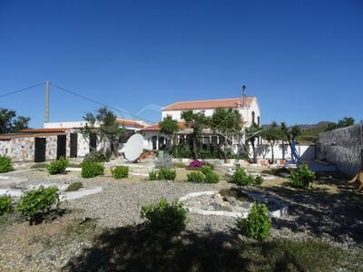 Huis in Albox, Almería