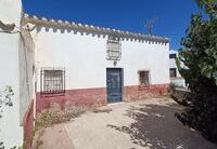 R02075: Cortijo zu verkaufen In Fuente Amarga, Almería