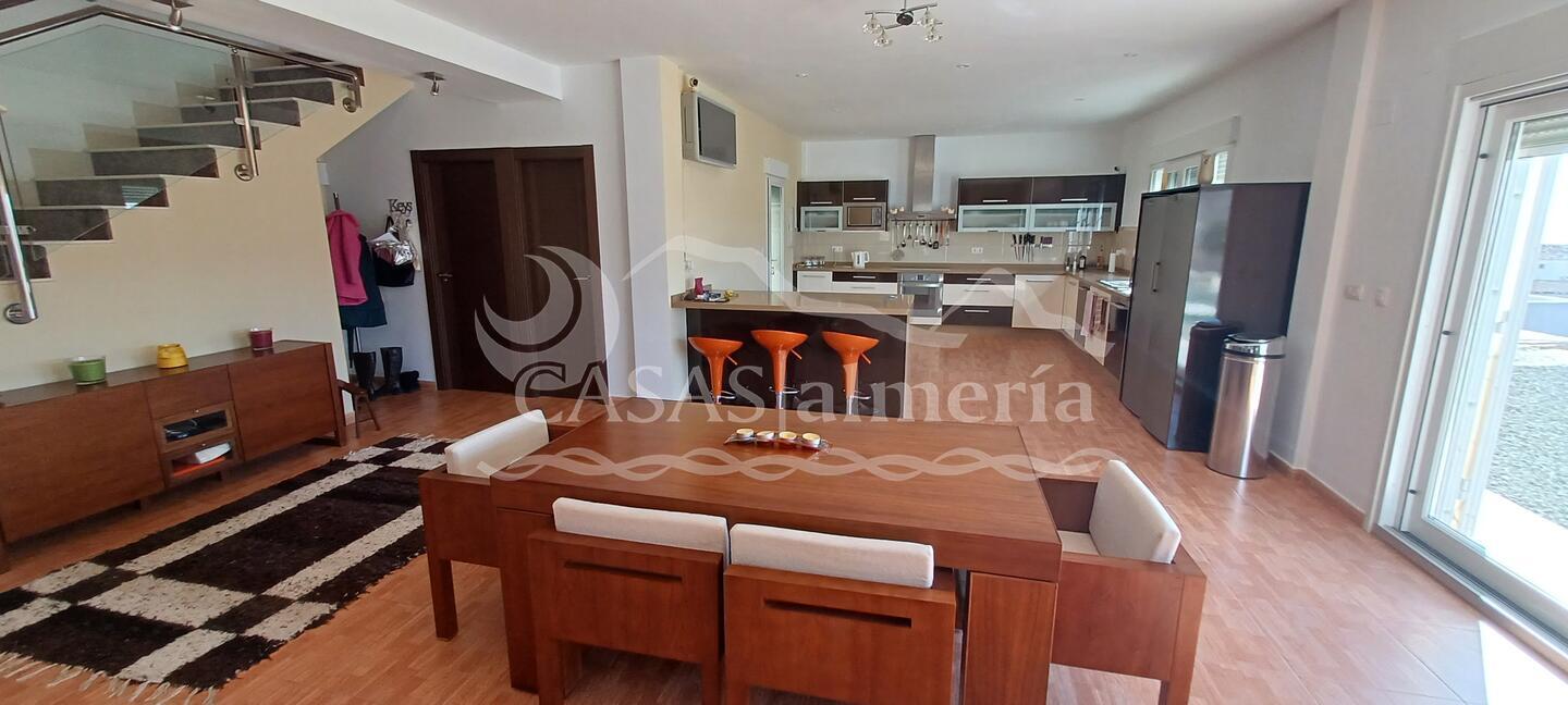 R22260: Villa en venta en Las Piedras, Almería