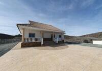 R22329: Chalet for Sale in Puerto Lumbreras, Murcia