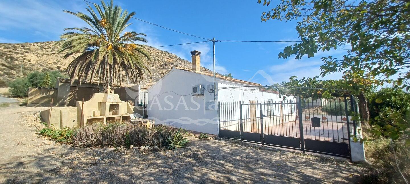 R22336: Cortijo for Sale in Giviley, Almería R22336: Cortijo for Sale in Giviley, Almería