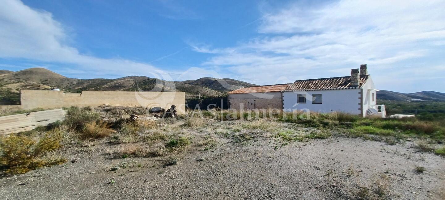 R22338: Cortijo en venta en Los Pardos, Almería R22338: Cortijo en venta en Los Pardos, Almería