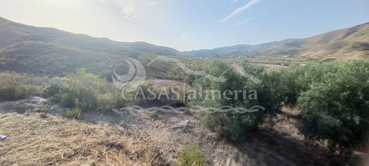 R22361: Cortijo en venta en Lubrin, Almería R22361: Cortijo en venta en Lubrin, Almería